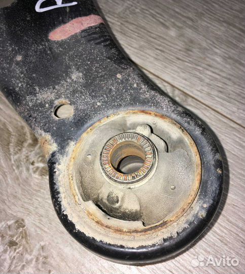 Рычаг передний Lexus Rx