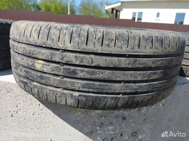 Continental ContiPremiumContact 5 205/55 R16