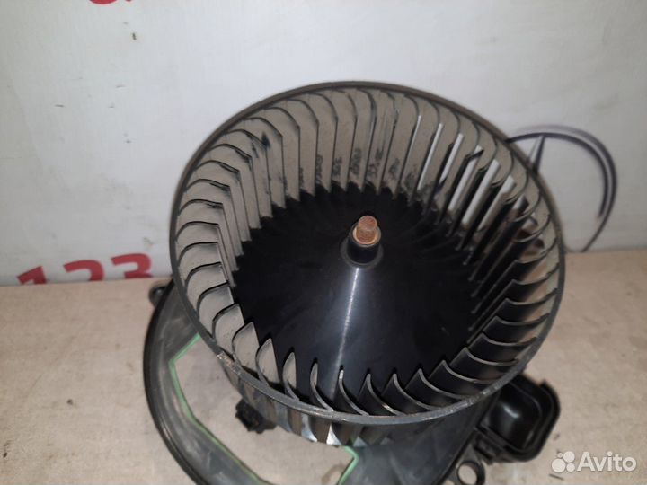 Мотор печки Bmw 118 F20 N13B16 2011