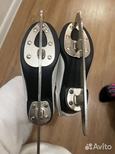 Коньки фигурные 29