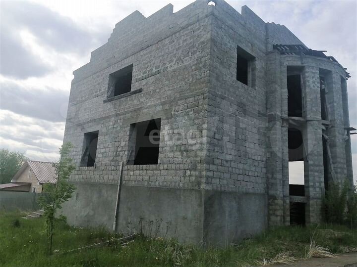 Дом 440 м² на участке 16 сот.