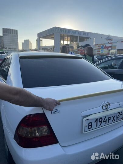 Козырек/спойлер на заднее стекло corolla 120