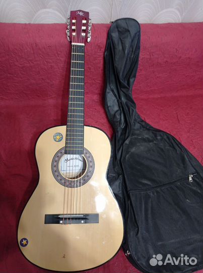 Классическая гитара