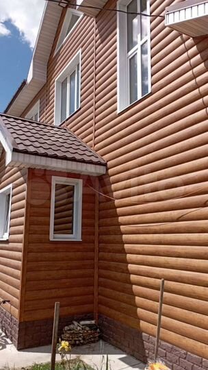 Дом 200 м² на участке 6 сот.