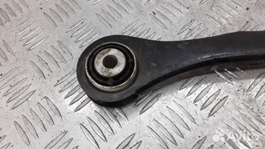 Рычаг задний audi A4 B9 (5MF05LW04)