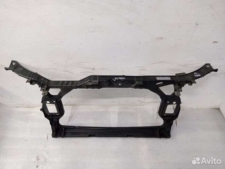 Суппорт радиатора audi A4 B8