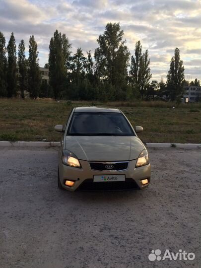 Kia Rio 1.4 МТ, 2009, 261 000 км