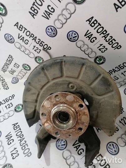 Поворотный кулак передний шкода октавия а5