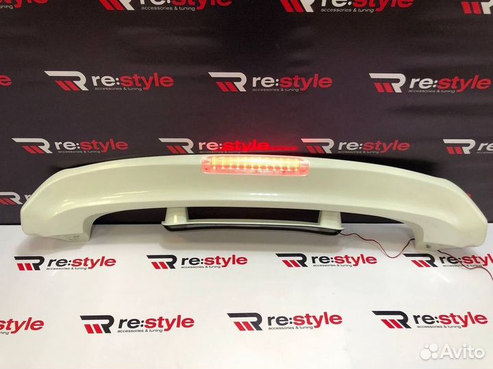 Спойлер Toyota Land Cruiser 100 R892