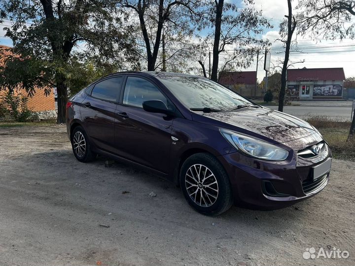 Hyundai Solaris 1.6 AT, 2013, 130 000 км