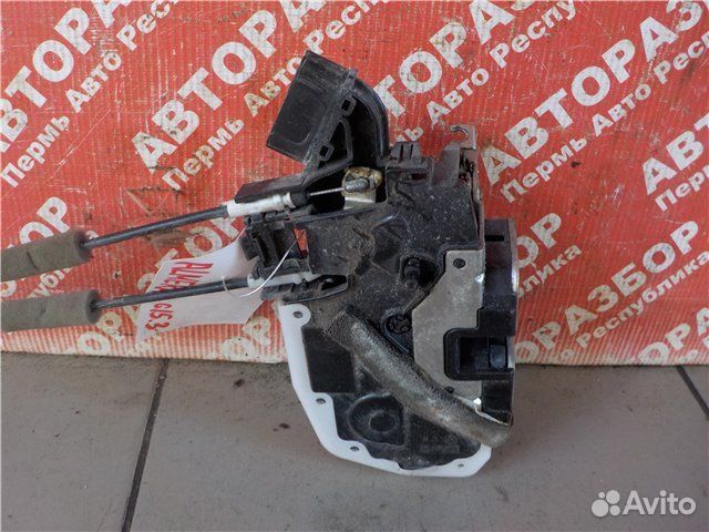 Замок двери задний левый Nissan Almera G15 K4MA490