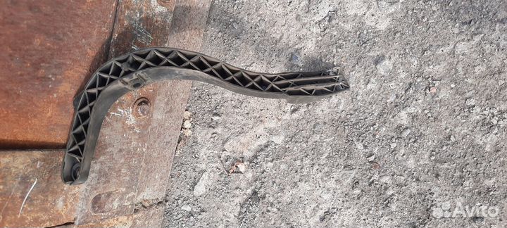 Педаль газа Ford escort 1997