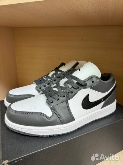 Кроссовки Nike Air Jordan 1 low iron grey