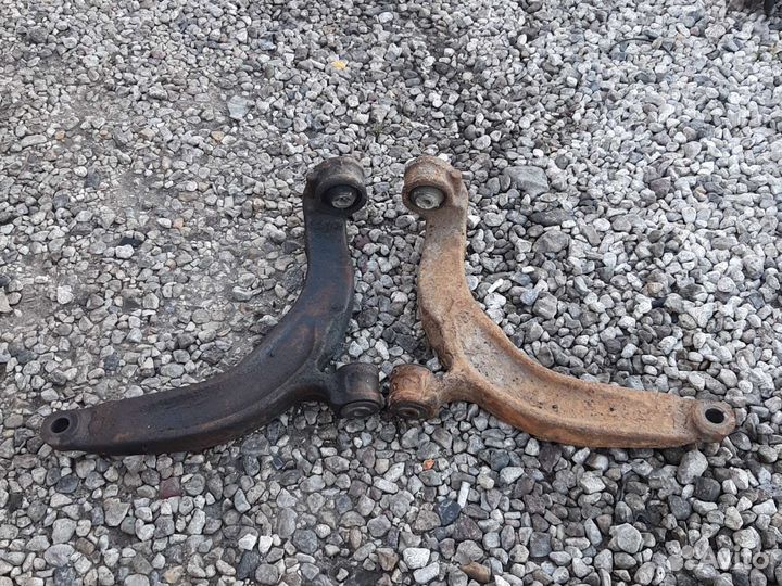 Рычаг передний Фольксваген T5 Т5