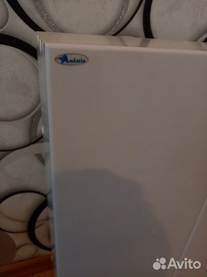 Шкаф навесной в ванную