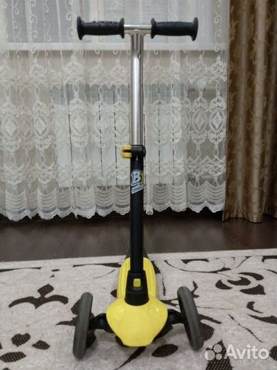 Самокат детский axelo