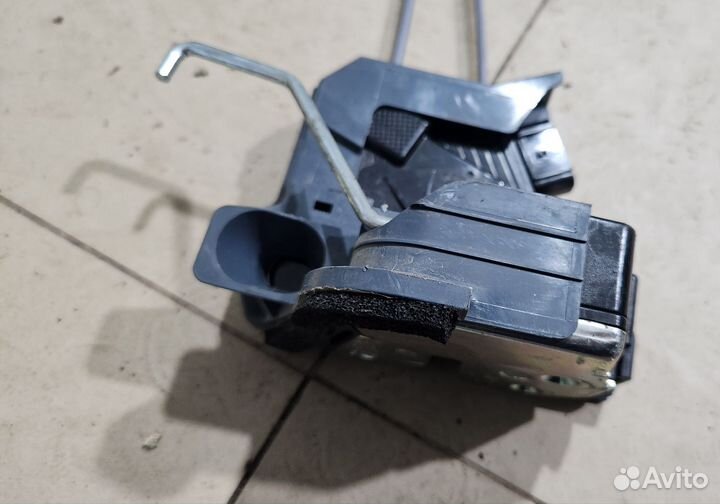 Замок двери hyundai solaris 81320H5020