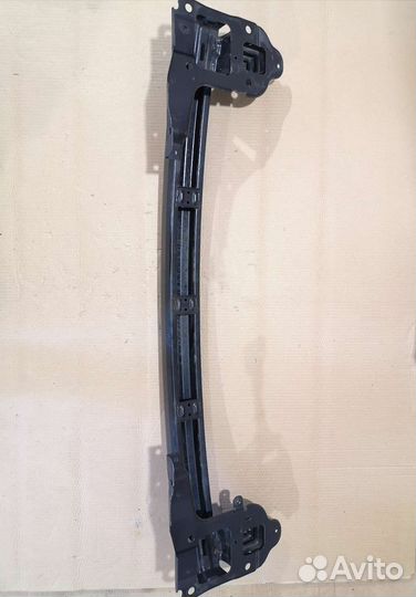 Усилитель переднего бампера Kia Sportage 2 2004-20