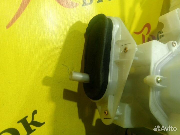 Мотор печки задний Mitsubishi Grandis NA4W 4G69