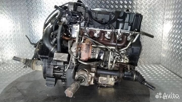 Двигатель к Volvo XC70 2005-2007 D5244T
