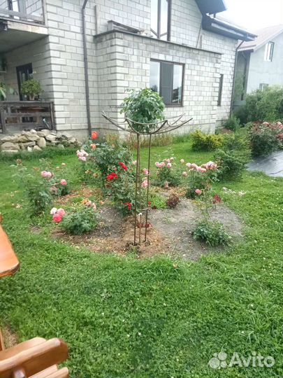 Подставки для штамбовой розы