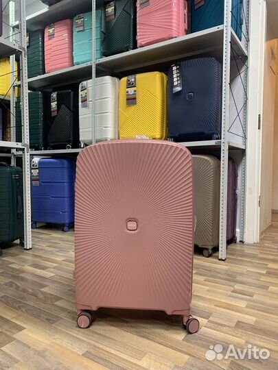 Чемодан на колесах большой L