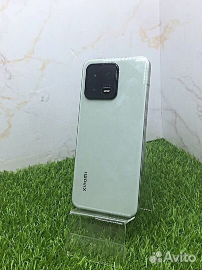 Xiaomi 13 Pro, 12/256 ГБ