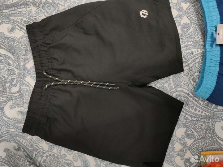 Шорты спортивные