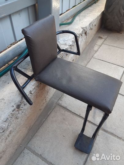 Детское сиденье на багажник велосипеда