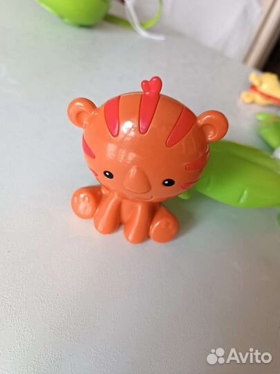 Мобиль на кроватку fisher price