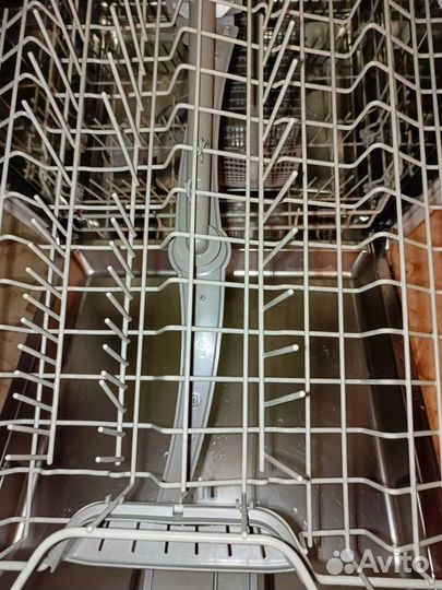 Посудомоечная машина bosch. Встраиваемая 60см