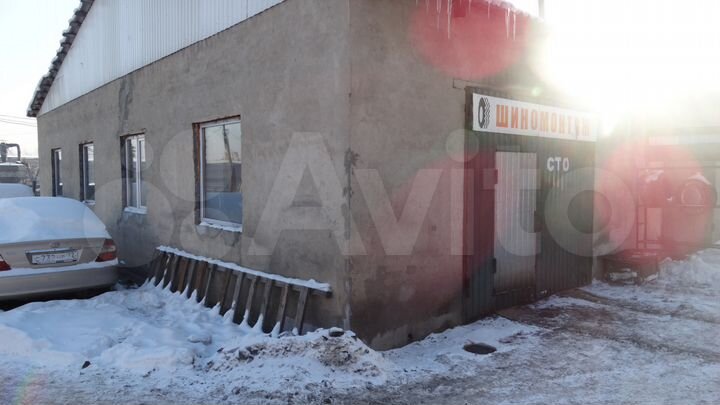 Гараж, > 30 м²