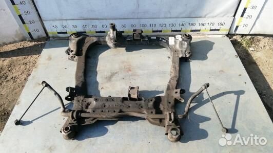 Балка подвески передняя KIA carnival 2 (7AR13LG01)