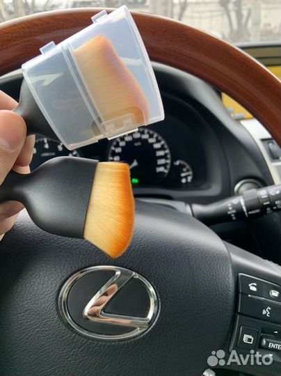 Мягкая щетка для салона автомобиля от пыли