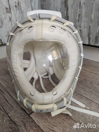 Шлем для Кудо