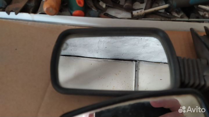 Автомобильное зеркало