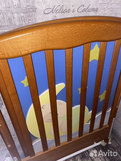 Отдам детскую кроватку
