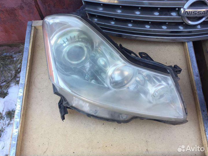 Фары Infiniti m35, m25 Nissan fuga