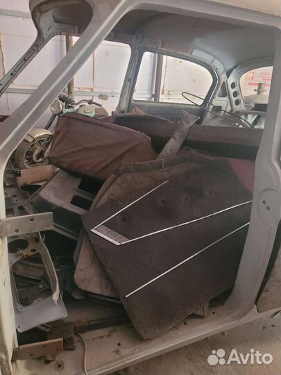 Автомобиль Газ 21 