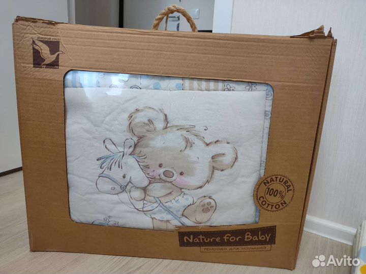 Бортики в кровать с балдахином,постельными бельём