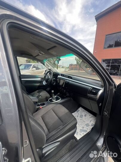 Toyota Hilux 2.4 МТ, 2019, 248 320 км