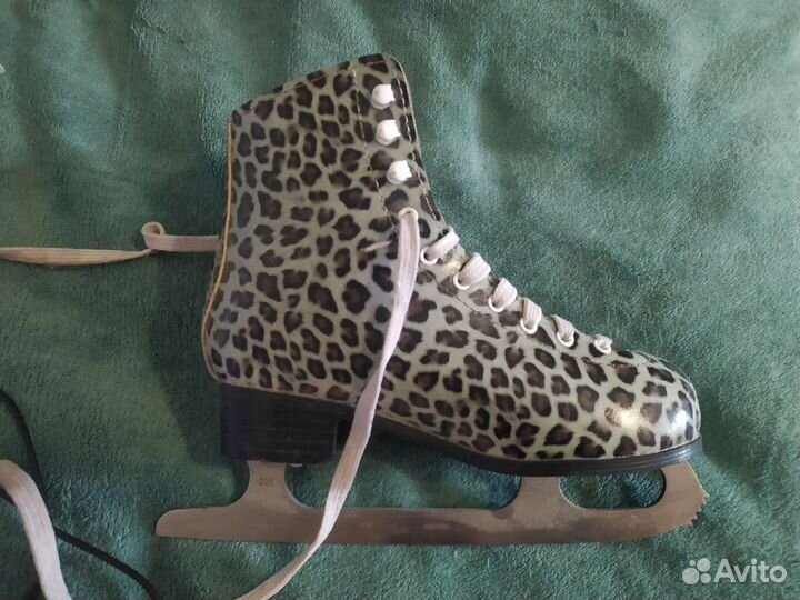 Фигурные коньки 37 размер