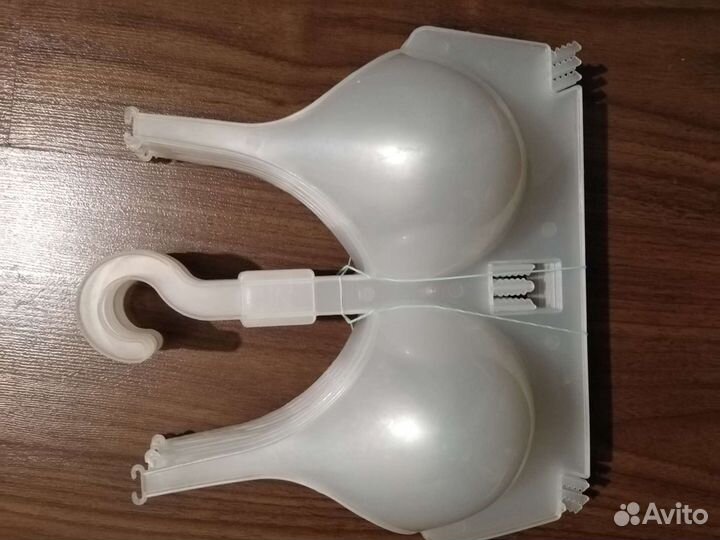 Вешалки для бустгалтера