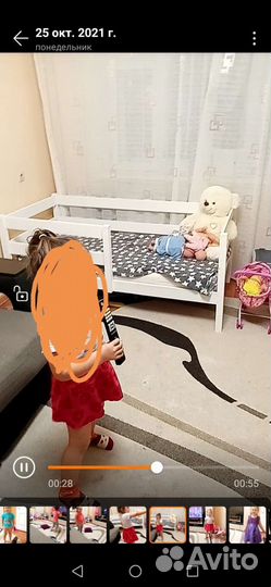 Детская кровать с бортиком и матрасом