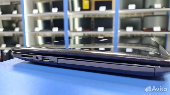 Ноутбук Asus Core i3 NVidia 940MX FullHD