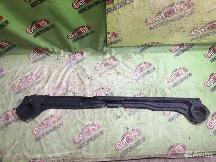 Втулка распорная передняя Ford Focus 3