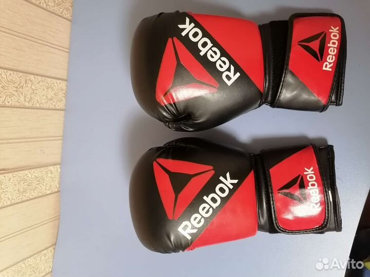 Боксерские перчатки 12 oz