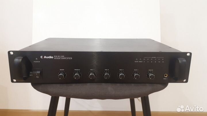 Усилитель микшерный