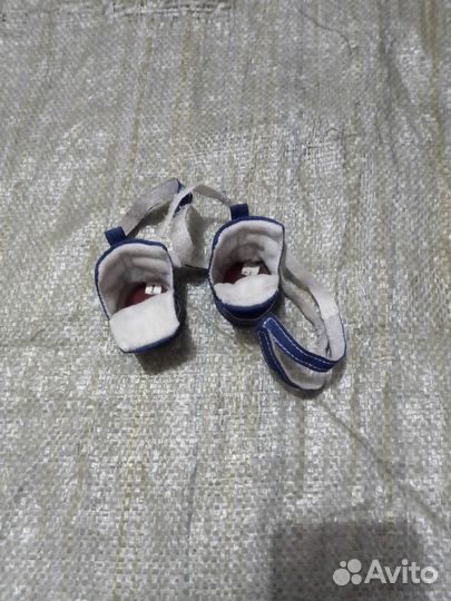Обувь мел.собак р.1,4,ошейник+поводок.Цена за все