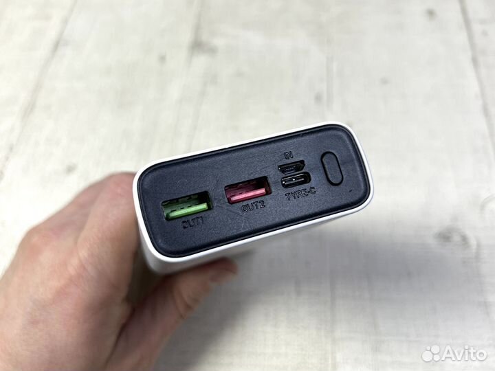 Портативный аккумулятор hiper EP 20000mAh б\у